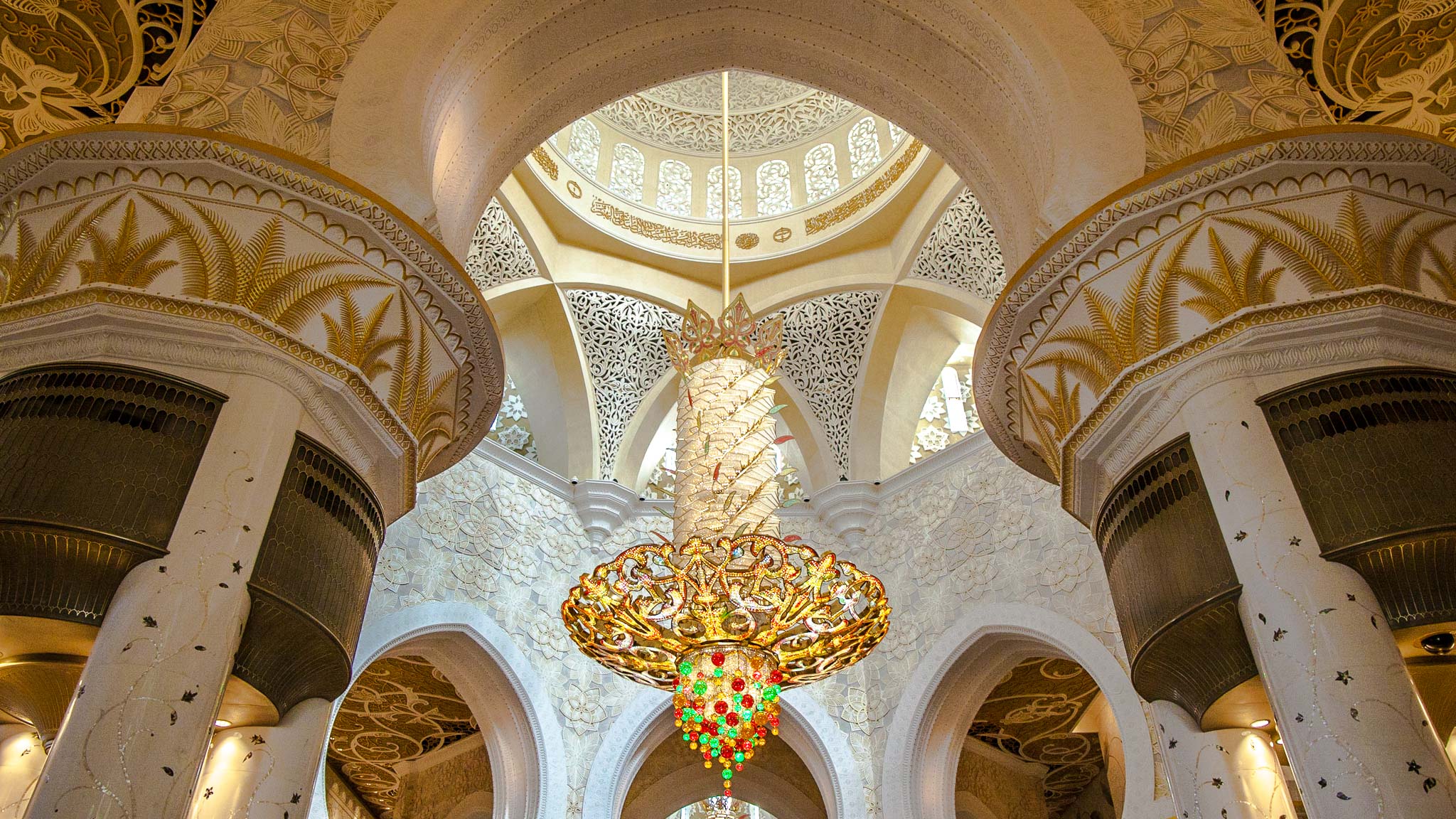 Grand Mosque Abu Dhabi Stopover Tour