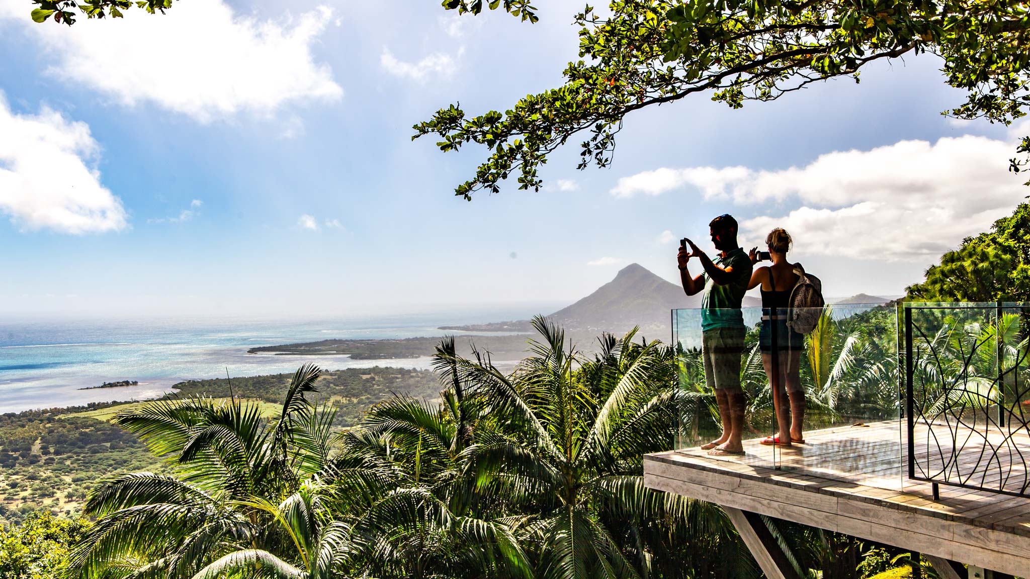 Chamarel restaurant view point