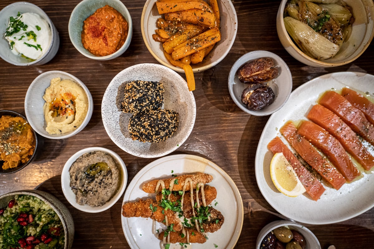 An overflowing table at Die Hummel