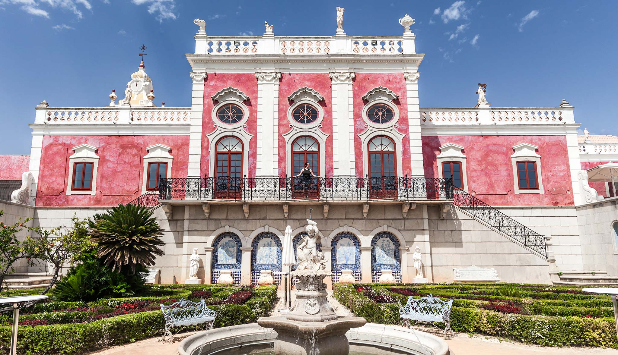 Estoi Palace