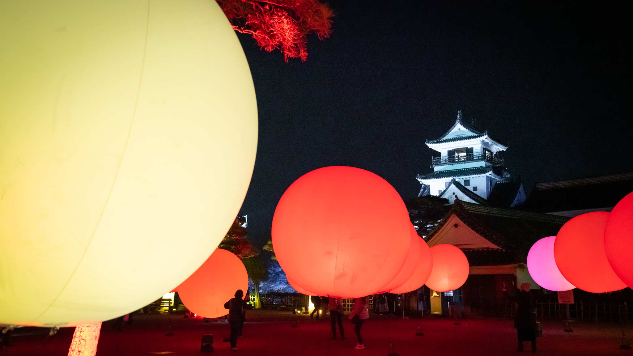 Floating spheres of light as part of teamLab Kōchi Castle