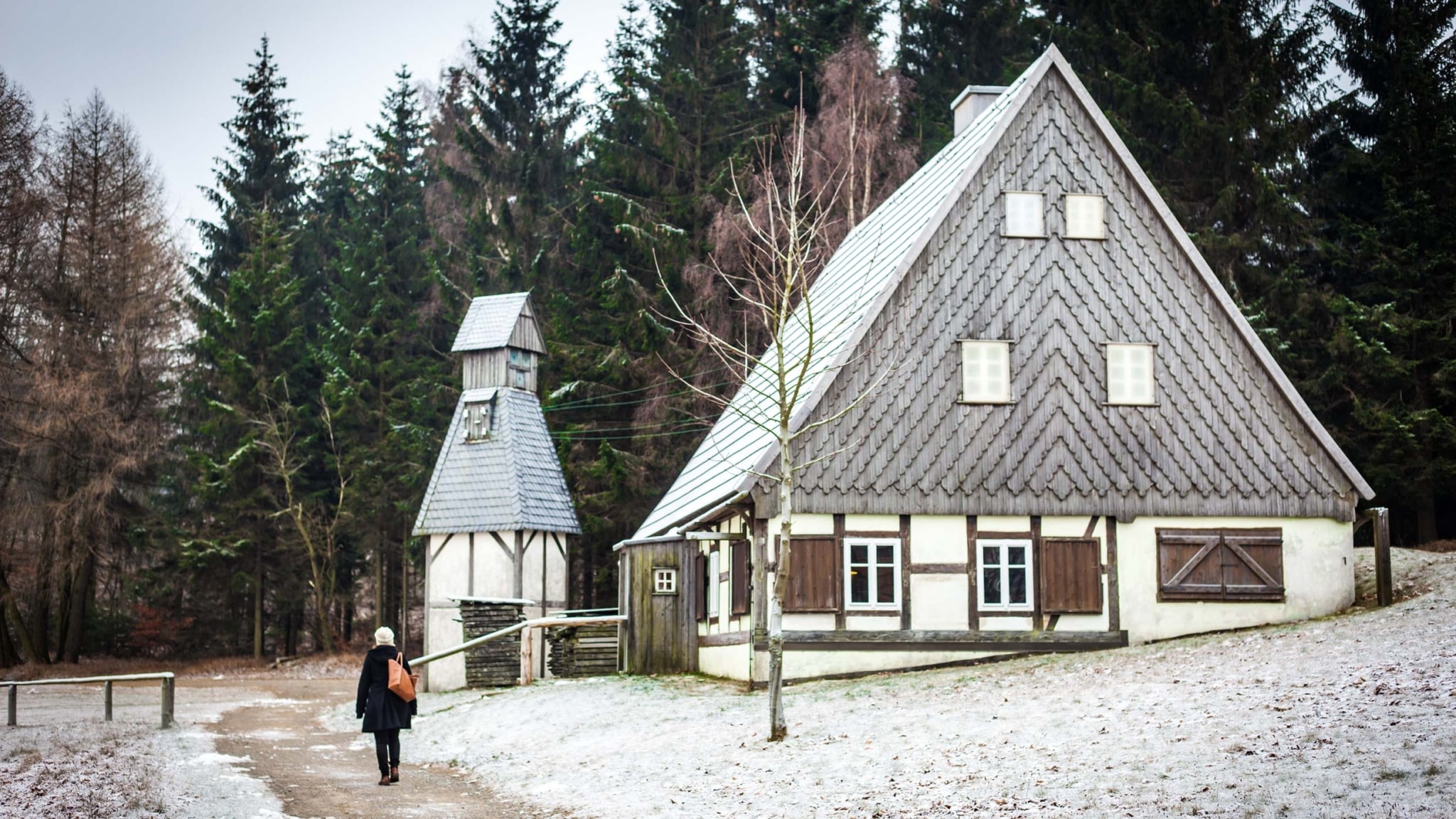 Open-air museum with ring turning workshop