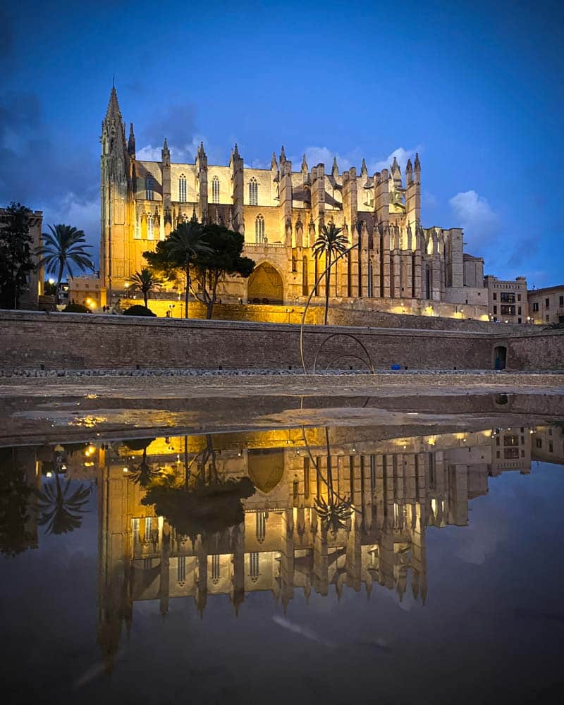 Palma Cathedral at blue hour